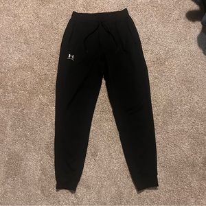 Men’s Medium Black Under Armor Sweatpants